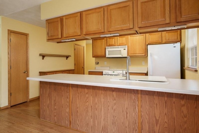 2420 ARNOLD, ROCKFORD, Illinois 61108, 3 Bedrooms Bedrooms, ,3 BathroomsBathrooms,Condominium,For Sale,ARNOLD,202600962