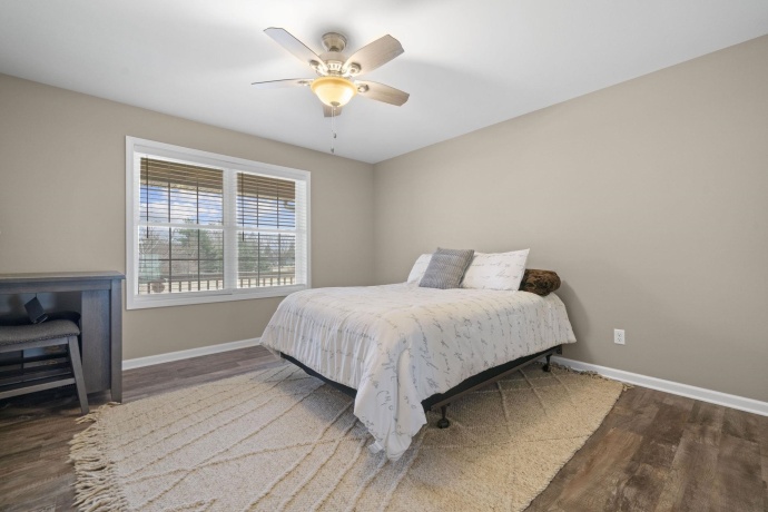 732 Keller, DIXON, Illinois 61021, 2 Bedrooms Bedrooms, ,2 BathroomsBathrooms,Condominium,For Sale,Keller,202600963