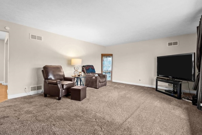 1504 MULFORD, ROCKFORD, Illinois 61108, 3 Bedrooms Bedrooms, ,2 BathroomsBathrooms,House,For Sale,MULFORD,202600971