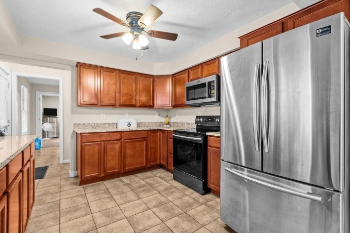 1504 MULFORD, ROCKFORD, Illinois 61108, 3 Bedrooms Bedrooms, ,2 BathroomsBathrooms,House,For Sale,MULFORD,202600971