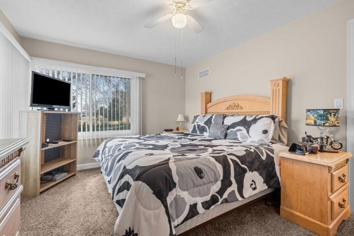 1504 MULFORD, ROCKFORD, Illinois 61108, 3 Bedrooms Bedrooms, ,2 BathroomsBathrooms,House,For Sale,MULFORD,202600971