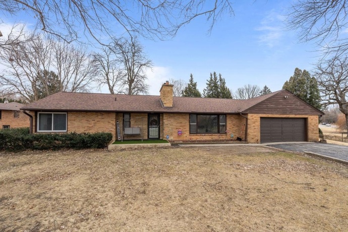 1504 MULFORD, ROCKFORD, Illinois 61108, 3 Bedrooms Bedrooms, ,2 BathroomsBathrooms,House,For Sale,MULFORD,202600971