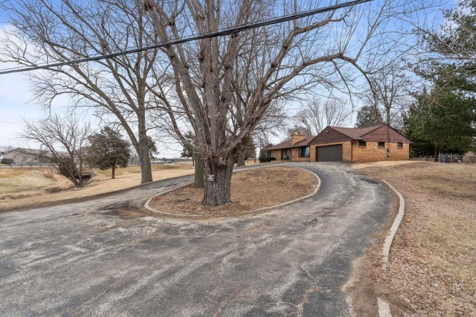 1504 MULFORD, ROCKFORD, Illinois 61108, 3 Bedrooms Bedrooms, ,2 BathroomsBathrooms,House,For Sale,MULFORD,202600971