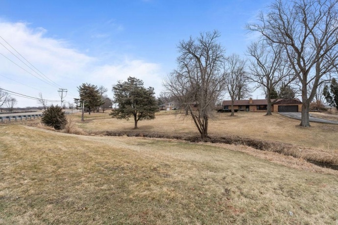 1504 MULFORD, ROCKFORD, Illinois 61108, 3 Bedrooms Bedrooms, ,2 BathroomsBathrooms,House,For Sale,MULFORD,202600971