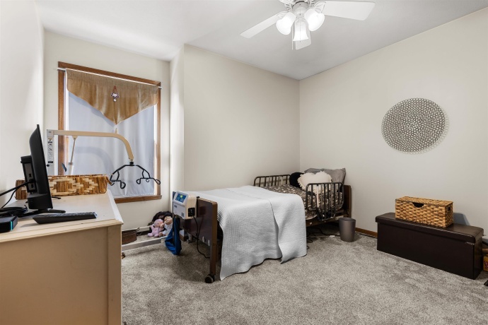 1872 Trainer, ROCKFORD, Illinois 61108, 3 Bedrooms Bedrooms, ,2 BathroomsBathrooms,House,For Sale,Trainer,202600791