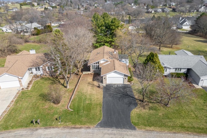 2354 Butternut, LAKE SUMMERSET, Illinois 61019, 4 Bedrooms Bedrooms, ,2 BathroomsBathrooms,House,For Sale,Butternut,202600972