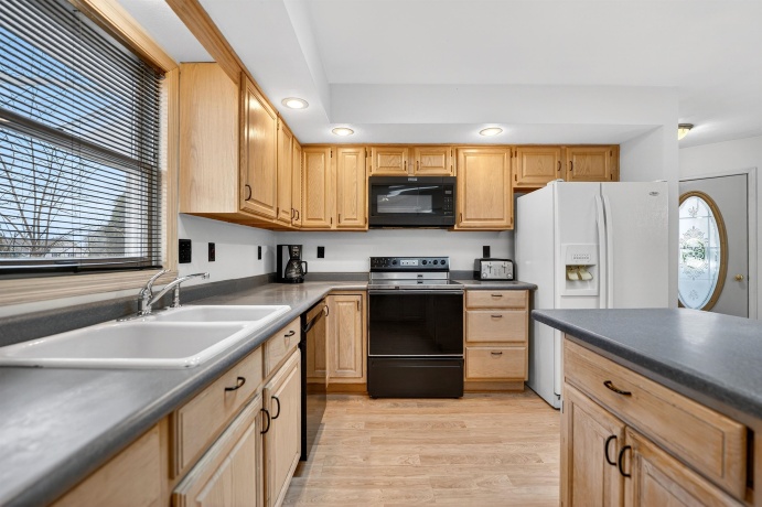 2354 Butternut, LAKE SUMMERSET, Illinois 61019, 4 Bedrooms Bedrooms, ,2 BathroomsBathrooms,House,For Sale,Butternut,202600972