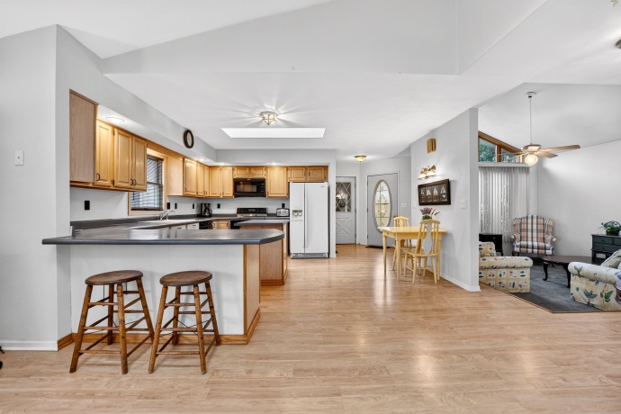 2354 Butternut, LAKE SUMMERSET, Illinois 61019, 4 Bedrooms Bedrooms, ,2 BathroomsBathrooms,House,For Sale,Butternut,202600972