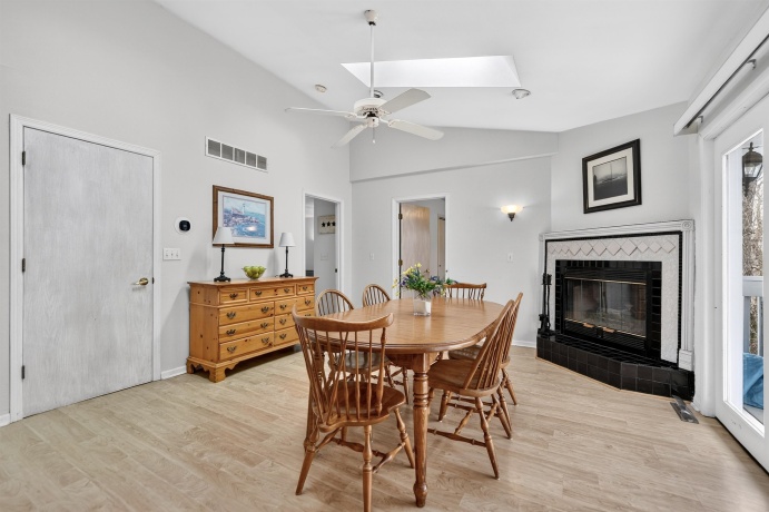 2354 Butternut, LAKE SUMMERSET, Illinois 61019, 4 Bedrooms Bedrooms, ,2 BathroomsBathrooms,House,For Sale,Butternut,202600972