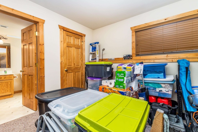 8 Garnet, GALENA, Illinois 61036, 3 Bedrooms Bedrooms, ,3 BathroomsBathrooms,House,For Sale,Garnet,202600973