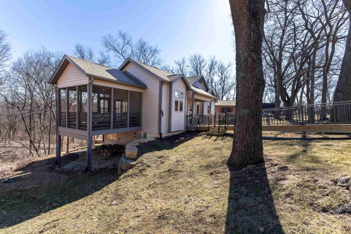 8 Garnet, GALENA, Illinois 61036, 3 Bedrooms Bedrooms, ,3 BathroomsBathrooms,House,For Sale,Garnet,202600973