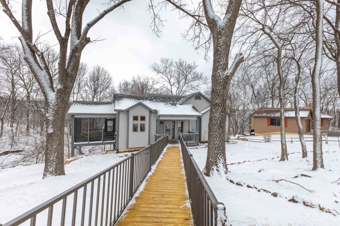 8 Garnet, GALENA, Illinois 61036, 3 Bedrooms Bedrooms, ,3 BathroomsBathrooms,House,For Sale,Garnet,202600973