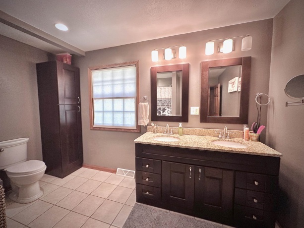 7356 Kishwaukee, STILLMAN VALLEY, Illinois 61084, 4 Bedrooms Bedrooms, ,3 BathroomsBathrooms,House,For Sale,Kishwaukee,202505484