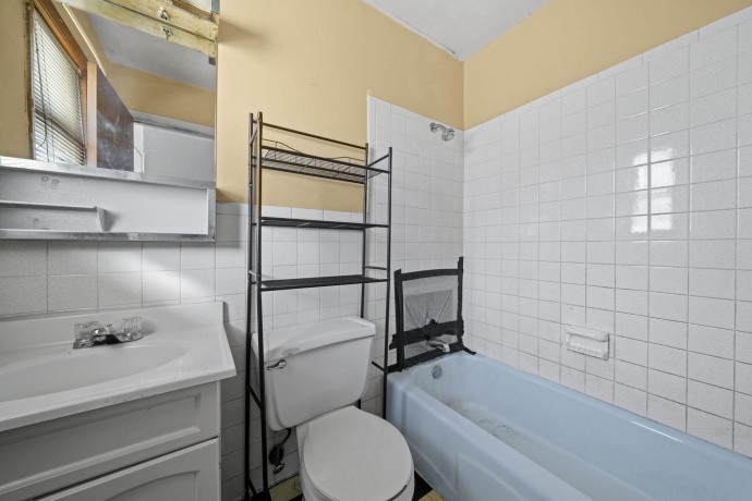 3112 Prial, ROCKFORD, Illinois 61101, ,5+ Units,For Sale,Prial,202600976