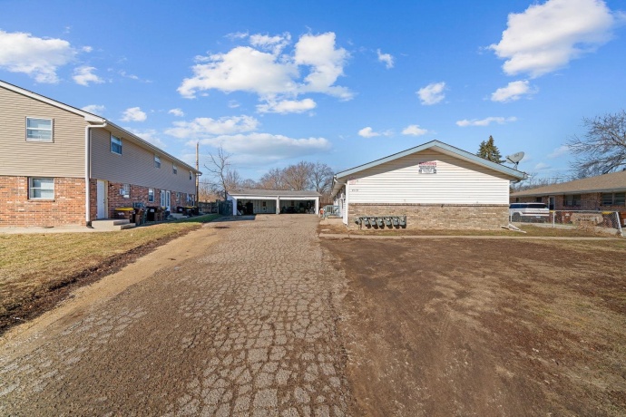 3112 Prial, ROCKFORD, Illinois 61101, ,5+ Units,For Sale,Prial,202600976