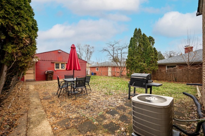 2322 11TH, ROCKFORD, Illinois 61104, 3 Bedrooms Bedrooms, ,1 BathroomBathrooms,House,For Sale,11TH,202600050