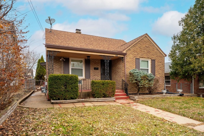 2322 11TH, ROCKFORD, Illinois 61104, 3 Bedrooms Bedrooms, ,1 BathroomBathrooms,House,For Sale,11TH,202600050