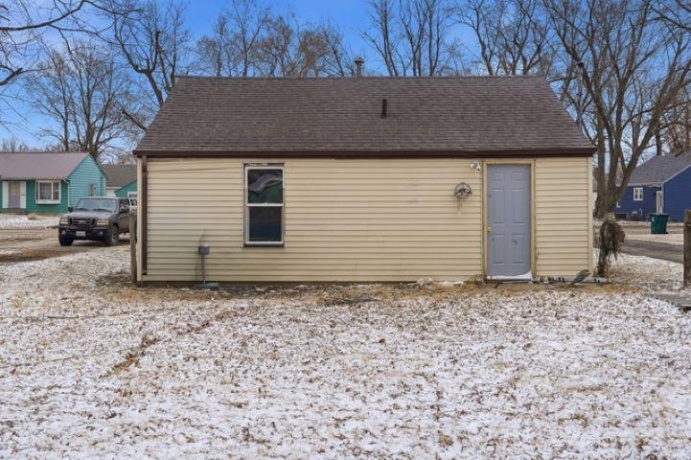 1404 13th, ROCK FALLS, Illinois 61071, 1 Bedroom Bedrooms, ,1 BathroomBathrooms,House,For Sale,13th,202600977