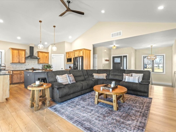 14483 MONTAGUE, WINNEBAGO, Illinois 61088, 3 Bedrooms Bedrooms, ,3 BathroomsBathrooms,House,For Sale,MONTAGUE,202600982