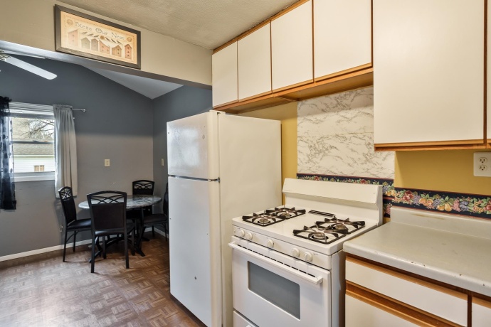 355 GRAND, LOVES PARK, Illinois 61111, 2 Bedrooms Bedrooms, ,1 BathroomBathrooms,House,For Sale,GRAND,202600984