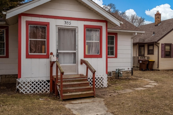 355 GRAND, LOVES PARK, Illinois 61111, 2 Bedrooms Bedrooms, ,1 BathroomBathrooms,House,For Sale,GRAND,202600984