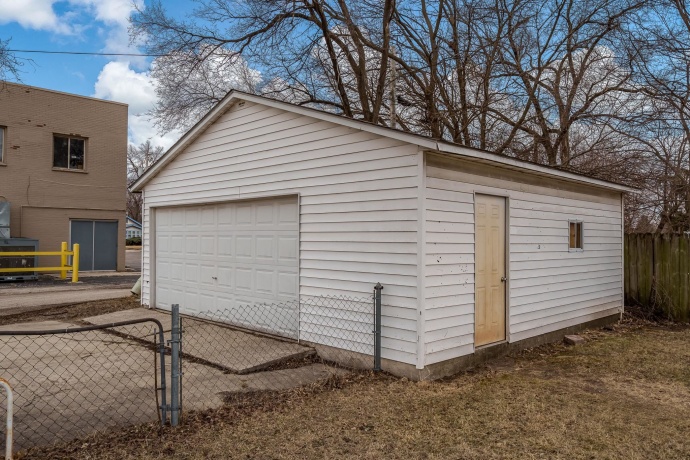 355 GRAND, LOVES PARK, Illinois 61111, 2 Bedrooms Bedrooms, ,1 BathroomBathrooms,House,For Sale,GRAND,202600984