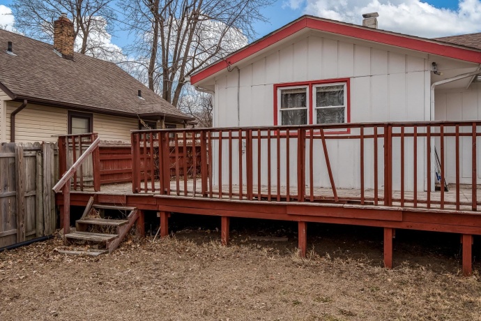 355 GRAND, LOVES PARK, Illinois 61111, 2 Bedrooms Bedrooms, ,1 BathroomBathrooms,House,For Sale,GRAND,202600984