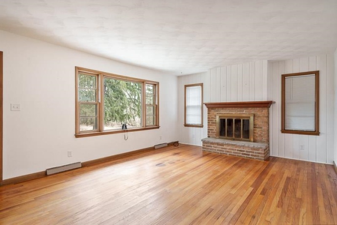 8089 MCMICHAEL, CALEDONIA, Illinois 61011, 2 Bedrooms Bedrooms, ,2 BathroomsBathrooms,House,For Sale,MCMICHAEL,202600985