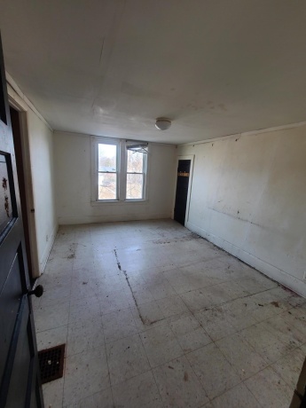 928 LINCOLN, ROCKFORD, Illinois 61102, 3 Bedrooms Bedrooms, ,1 BathroomBathrooms,House,For Sale,LINCOLN,202600990