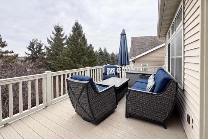 1442 Brady, ROCKFORD, Illinois 61107, 4 Bedrooms Bedrooms, ,3 BathroomsBathrooms,Condominium,For Sale,Brady,202600992