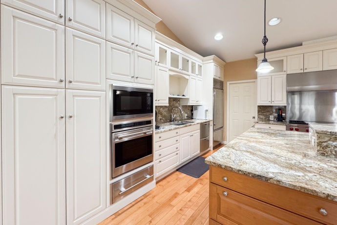 1442 Brady, ROCKFORD, Illinois 61107, 4 Bedrooms Bedrooms, ,3 BathroomsBathrooms,Condominium,For Sale,Brady,202600992