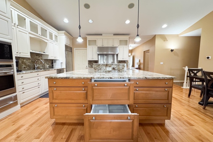 1442 Brady, ROCKFORD, Illinois 61107, 4 Bedrooms Bedrooms, ,3 BathroomsBathrooms,Condominium,For Sale,Brady,202600992