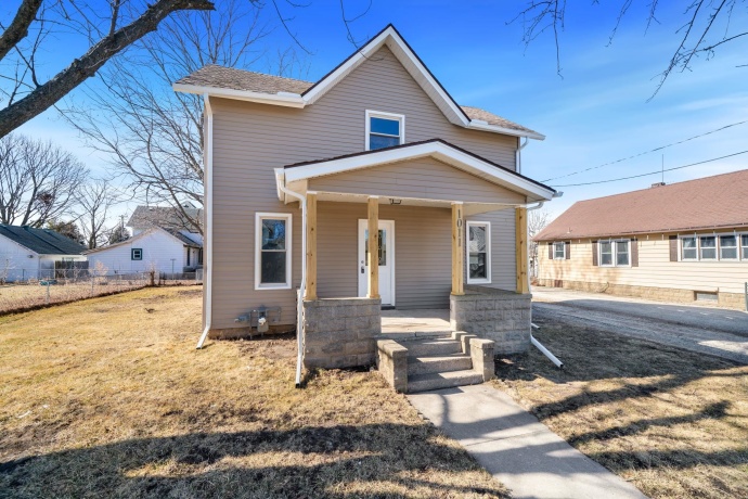 1011 Caswell, BELVIDERE, Illinois 61008, 3 Bedrooms Bedrooms, ,1 BathroomBathrooms,House,For Sale,Caswell,202600993