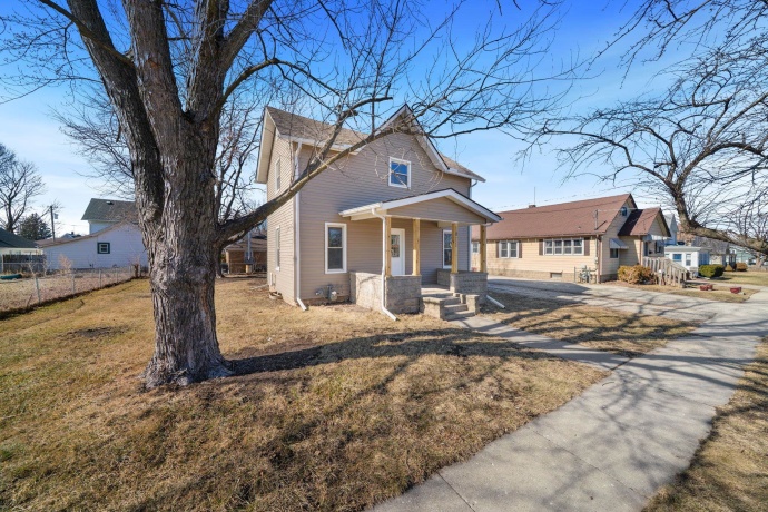 1011 Caswell, BELVIDERE, Illinois 61008, 3 Bedrooms Bedrooms, ,1 BathroomBathrooms,House,For Sale,Caswell,202600993