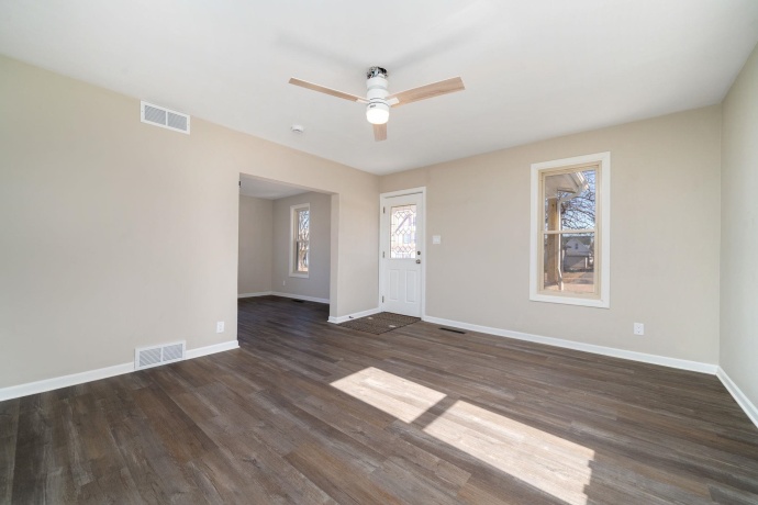 1011 Caswell, BELVIDERE, Illinois 61008, 3 Bedrooms Bedrooms, ,1 BathroomBathrooms,House,For Sale,Caswell,202600993