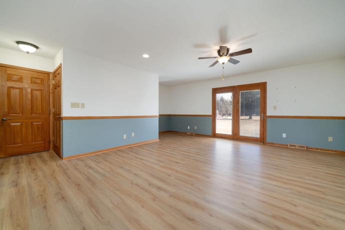 11179 Beloit, BELVIDERE, Illinois 61008, 3 Bedrooms Bedrooms, ,2 BathroomsBathrooms,House,For Sale,Beloit,202600994