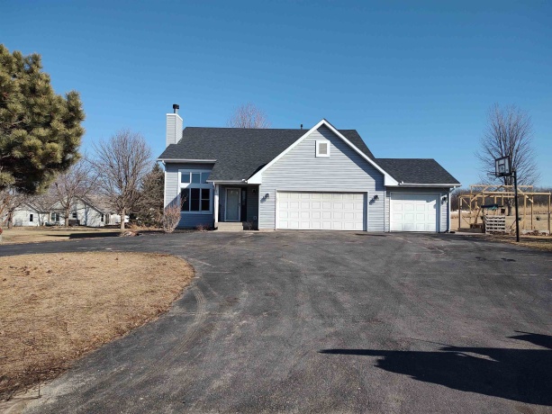 4777 Raymond, BELVIDERE, Illinois 61008, 4 Bedrooms Bedrooms, ,2 BathroomsBathrooms,House,For Sale,Raymond,202600794