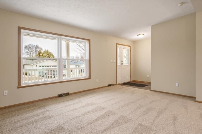 5647 BUTTERCUP, MACHESNEY PARK, Illinois 61115, 3 Bedrooms Bedrooms, ,2 BathroomsBathrooms,House,For Sale,BUTTERCUP,202600999