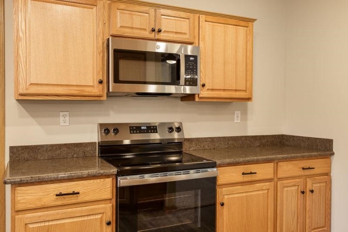 5647 BUTTERCUP, MACHESNEY PARK, Illinois 61115, 3 Bedrooms Bedrooms, ,2 BathroomsBathrooms,House,For Sale,BUTTERCUP,202600999