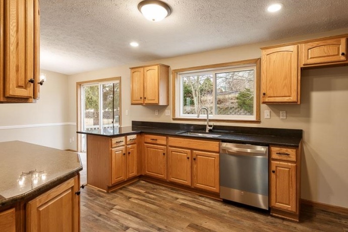 5647 BUTTERCUP, MACHESNEY PARK, Illinois 61115, 3 Bedrooms Bedrooms, ,2 BathroomsBathrooms,House,For Sale,BUTTERCUP,202600999