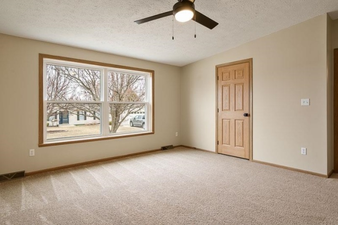 5647 BUTTERCUP, MACHESNEY PARK, Illinois 61115, 3 Bedrooms Bedrooms, ,2 BathroomsBathrooms,House,For Sale,BUTTERCUP,202600999