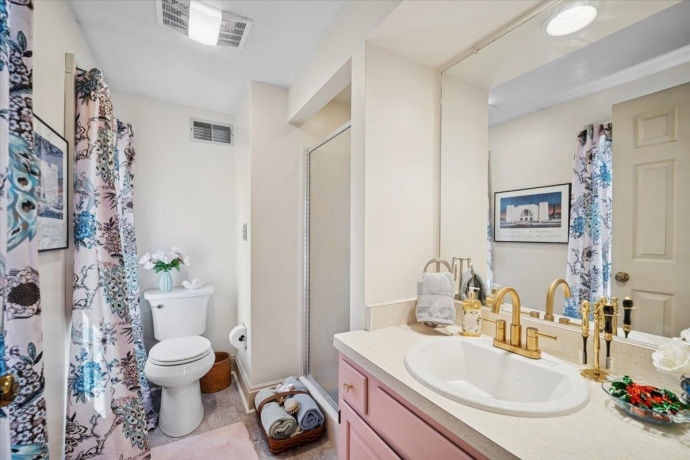 10562 Town Hall, BELVIDERE, Illinois 61008, 3 Bedrooms Bedrooms, ,2 BathroomsBathrooms,House,For Sale,Town Hall,202600796