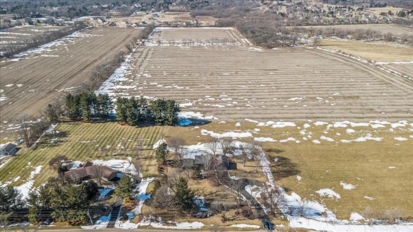 10562 Town Hall, BELVIDERE, Illinois 61008, 3 Bedrooms Bedrooms, ,2 BathroomsBathrooms,House,For Sale,Town Hall,202600796