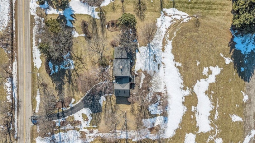 10562 Town Hall, BELVIDERE, Illinois 61008, 3 Bedrooms Bedrooms, ,2 BathroomsBathrooms,House,For Sale,Town Hall,202600796