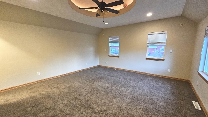 8098 Hartlein, SHIRLAND, Illinois 61079, 3 Bedrooms Bedrooms, ,2 BathroomsBathrooms,House,For Sale,Hartlein,202601004