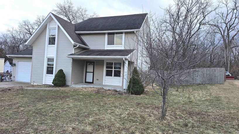 8098 Hartlein, SHIRLAND, Illinois 61079, 3 Bedrooms Bedrooms, ,2 BathroomsBathrooms,House,For Sale,Hartlein,202601004