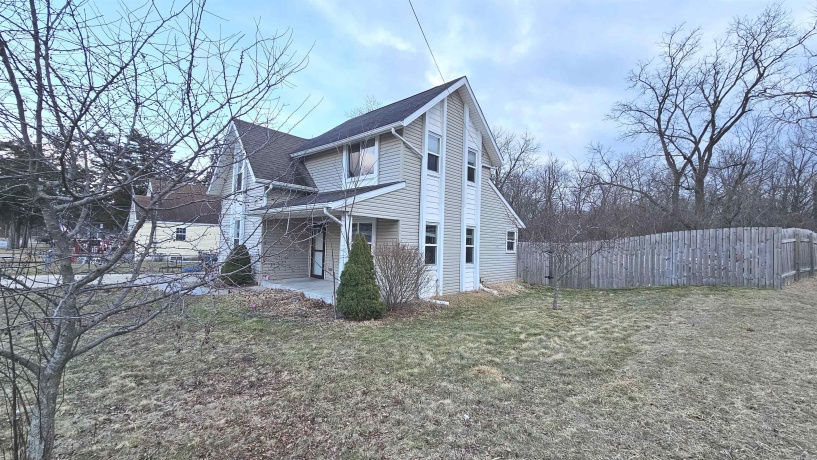 8098 Hartlein, SHIRLAND, Illinois 61079, 3 Bedrooms Bedrooms, ,2 BathroomsBathrooms,House,For Sale,Hartlein,202601004