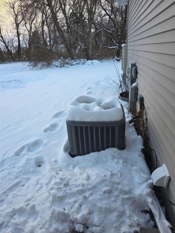 205 Gables, POPLAR GROVE, Illinois 61065, 3 Bedrooms Bedrooms, ,2 BathroomsBathrooms,House,For Sale,Gables,202507454