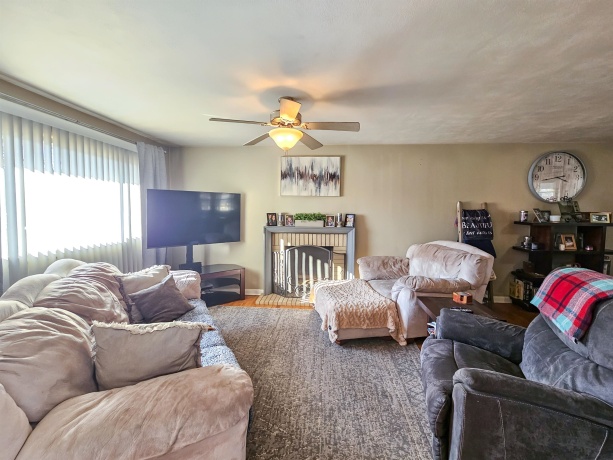 1111 LUTHER AVE, ROCKFORD, Illinois 61107, 3 Bedrooms Bedrooms, ,1 BathroomBathrooms,House,For Sale,LUTHER AVE,202601014