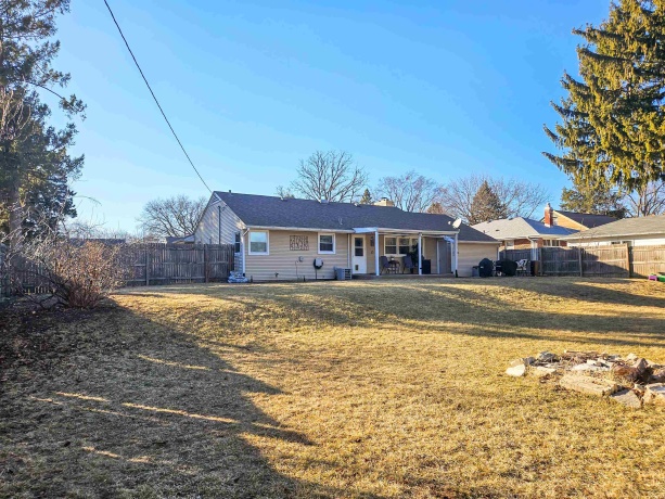 1111 LUTHER AVE, ROCKFORD, Illinois 61107, 3 Bedrooms Bedrooms, ,1 BathroomBathrooms,House,For Sale,LUTHER AVE,202601014